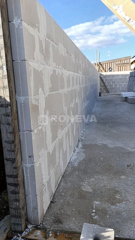 Aanbouw van fundering tot dak, tijdens de werkzaamheden (10)