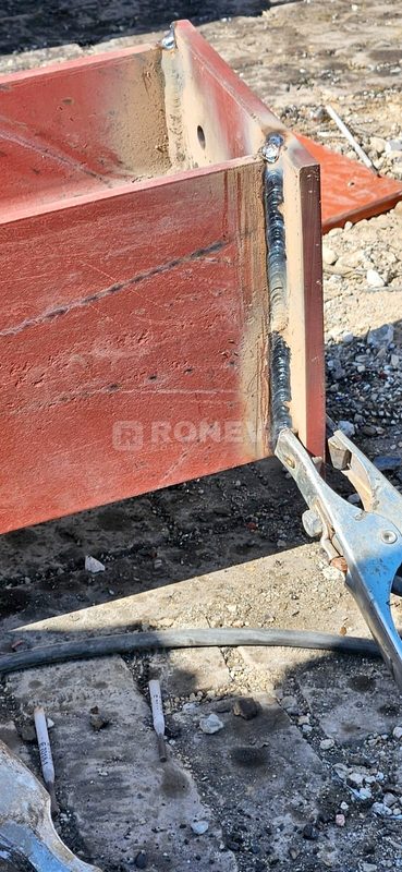 Aanbouw van fundering tot dak, tijdens de werkzaamheden (12)
