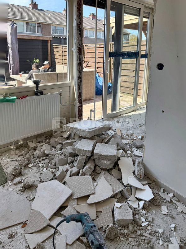 Complete woningrenovatie, tijdens de werkzaamheden (1)