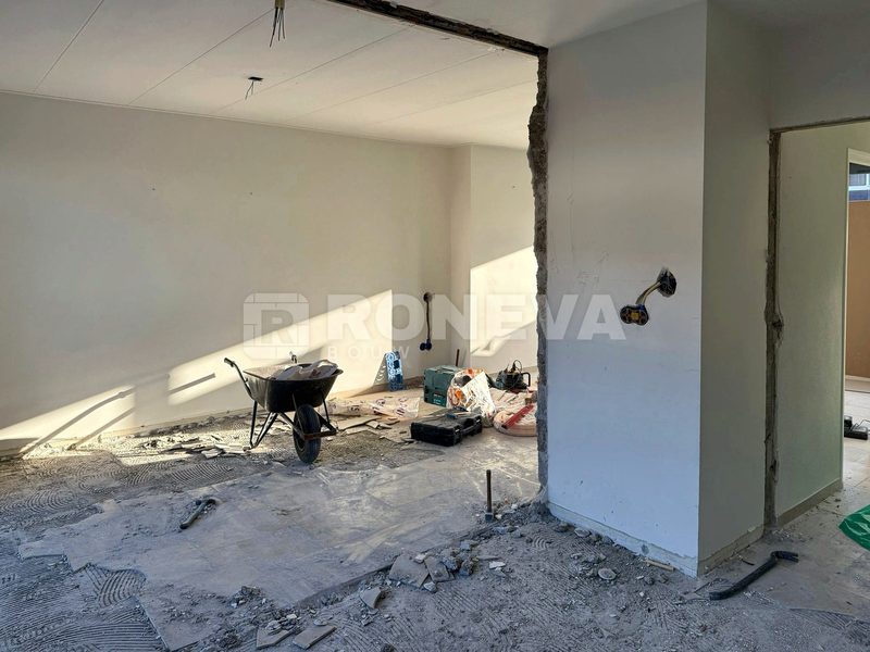 Complete woningrenovatie, tijdens de werkzaamheden (3)
