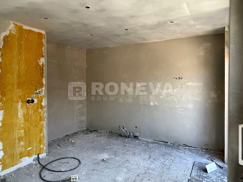Complete woningrenovatie, tijdens de werkzaamheden (5)